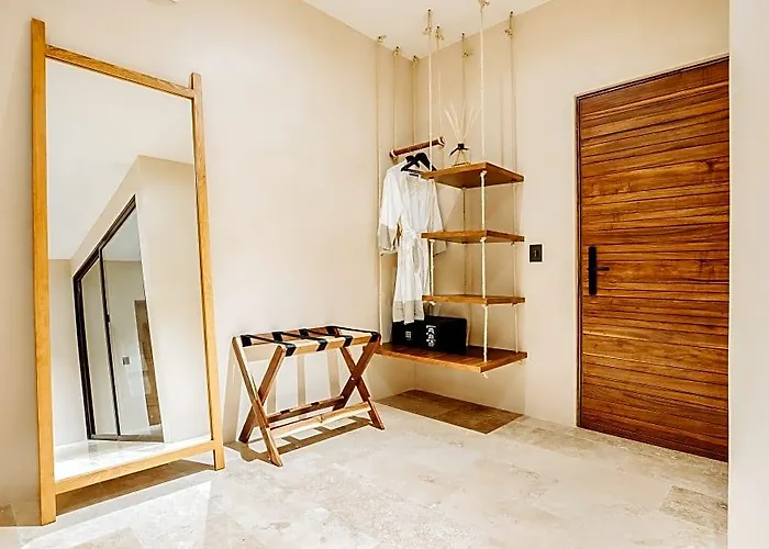 Majaro Apartment *
